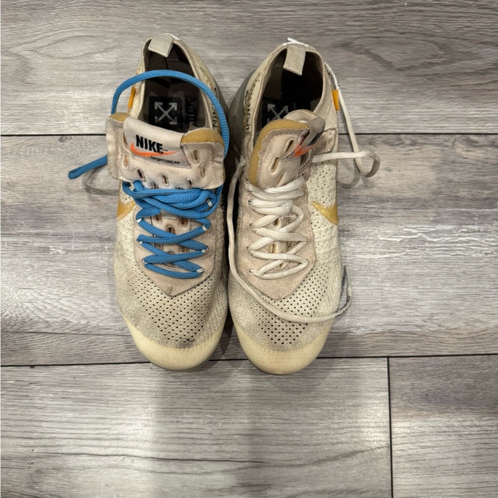 Nike Beige Sneakers with Blue and White Laces
